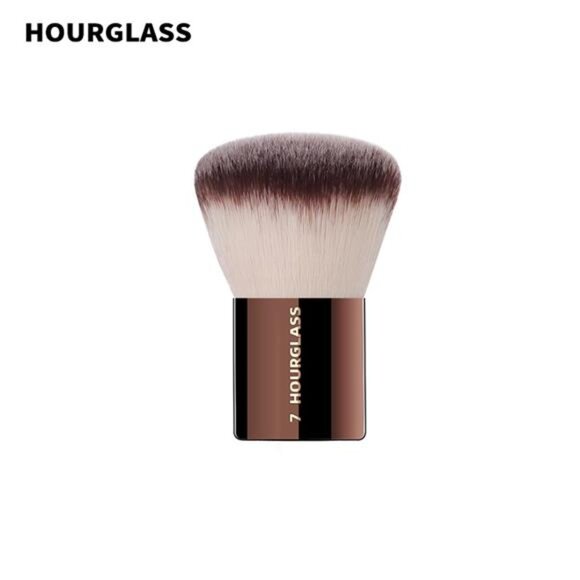 Hourglass Makeup Brush- No.7 Finishing Brush Soft Fiber Hair Portable Powder - Picture 1 of 7